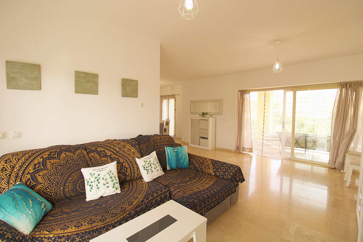 Appartamento in vendita a Alhaurín de la Torre