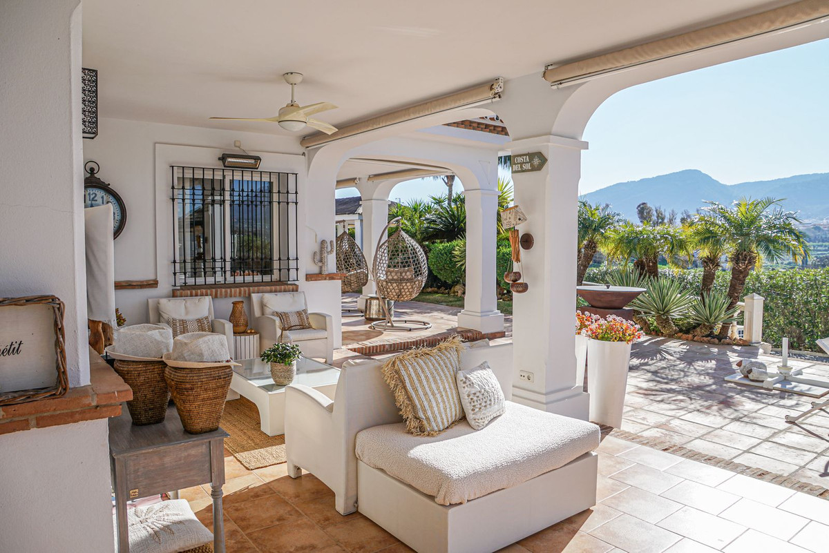 Spectacular Finca with unbeatable views and location
