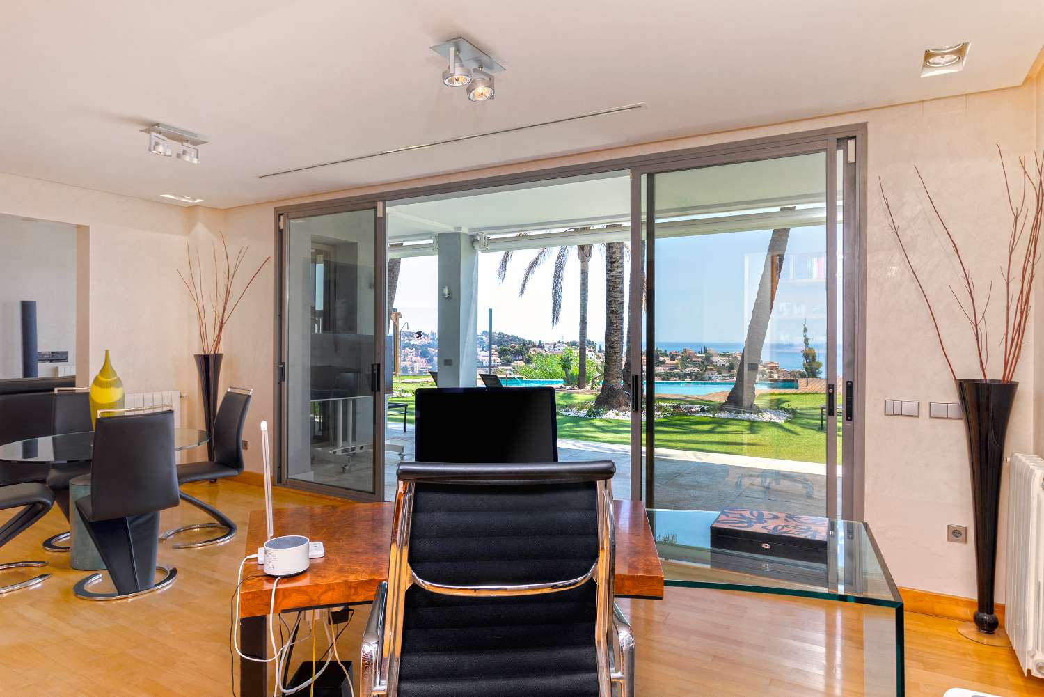 Spectacular contemporary style villa with unique Sea Views