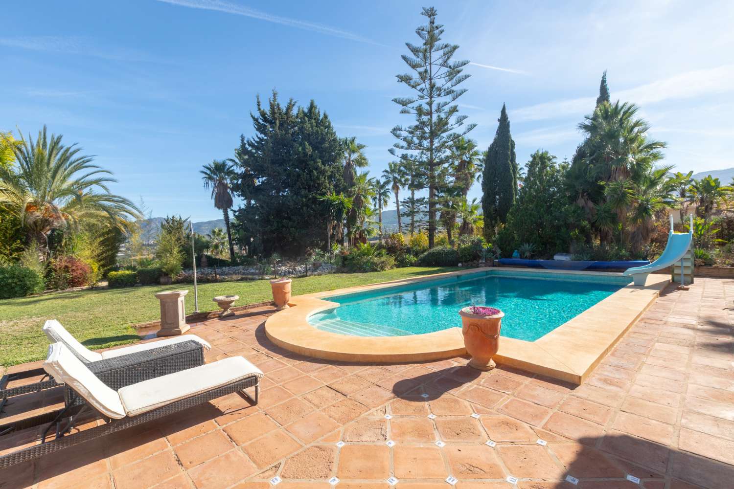 Parcel til salg i Alhaurín de la Torre