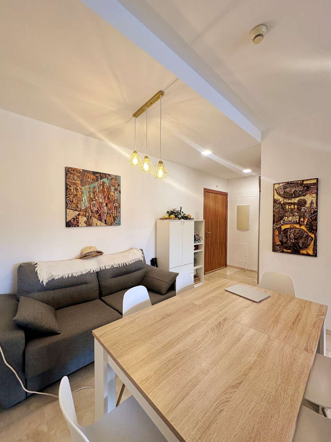 2-Bedroom Apartment with Terrace, Garage and Pool Views in Sol Andalusí