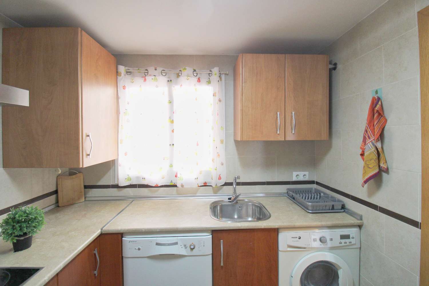 Wohnung im Zentrum von Alhaurín de la Torre mit Garage und Abstellraum inklusive