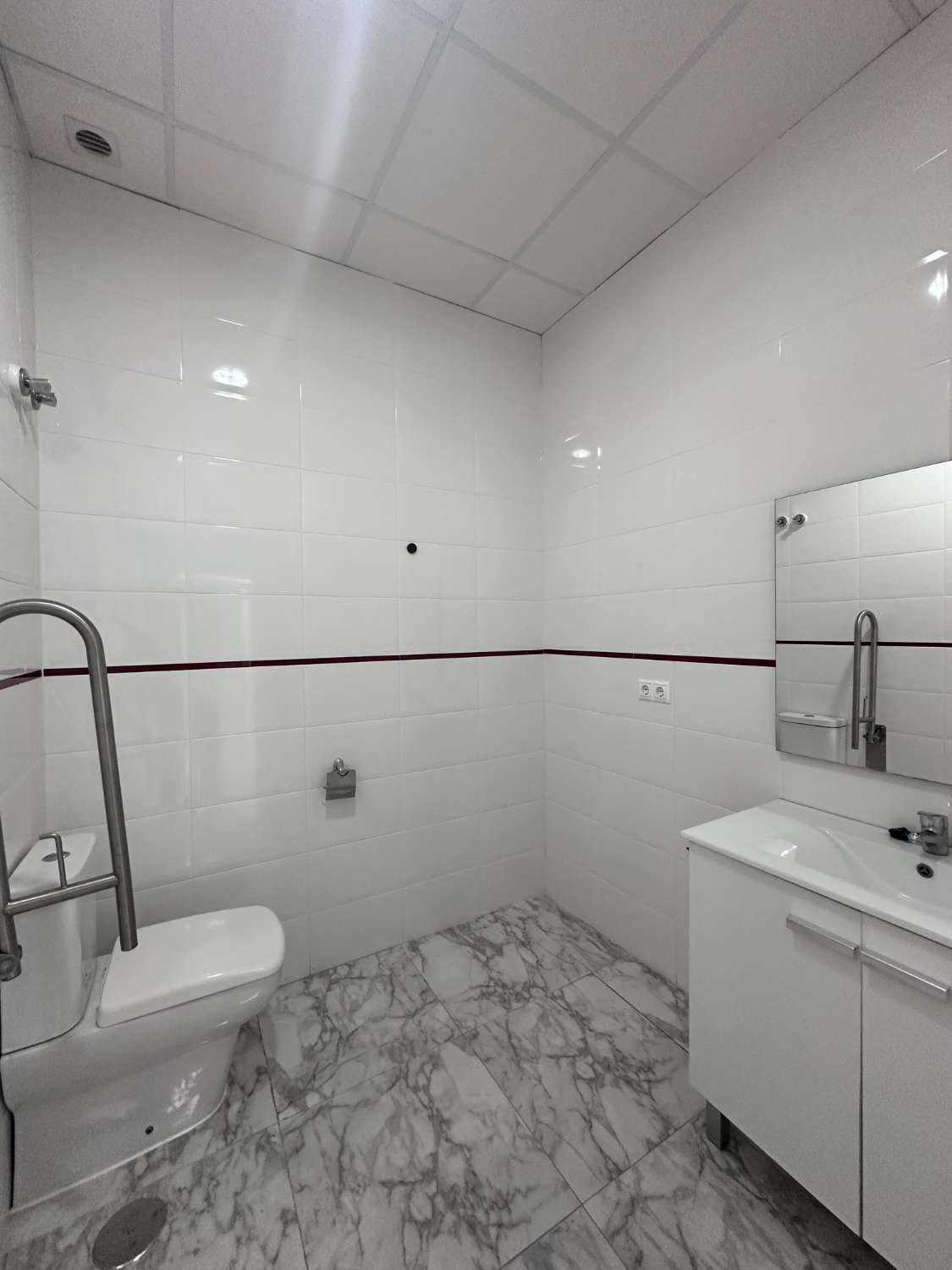 Gewerberaum zur Miete im Zentrum von Alhaurín de la Torre