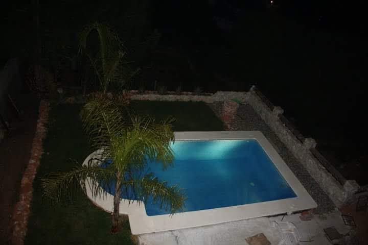 Espectacular Villa en Pinos de Alhaurín con Piscina, Gran Parcela y Sótano de Gran Potencial