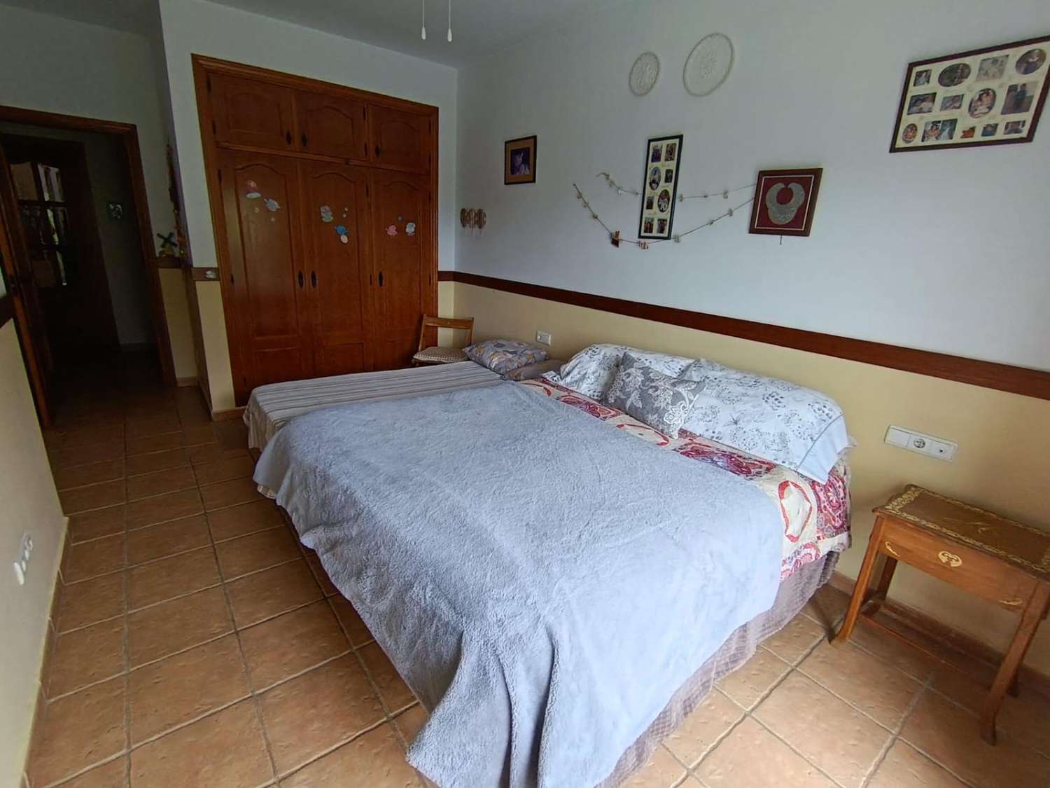 Espectacular Villa en Pinos de Alhaurín con Piscina, Gran Parcela y Sótano de Gran Potencial