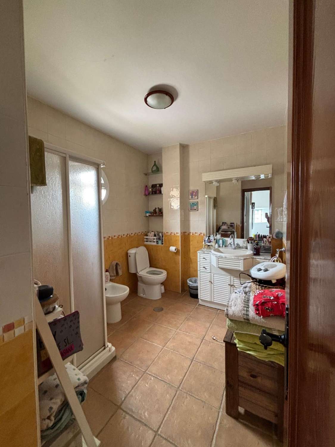 Espectacular Villa en Pinos de Alhaurín con Piscina, Gran Parcela y Sótano de Gran Potencial