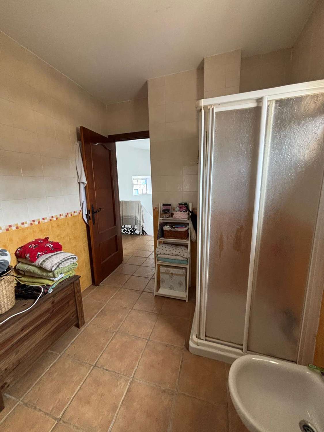 Espectacular Villa en Pinos de Alhaurín con Piscina, Gran Parcela y Sótano de Gran Potencial