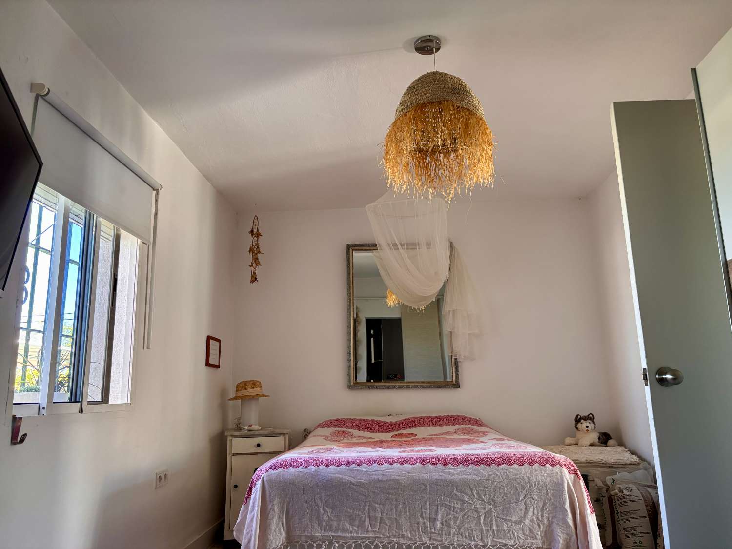 Finca con Casa de Invitados, Piscina y Energía Solar - Privacidad, naturaleza y confort a un paso del centro