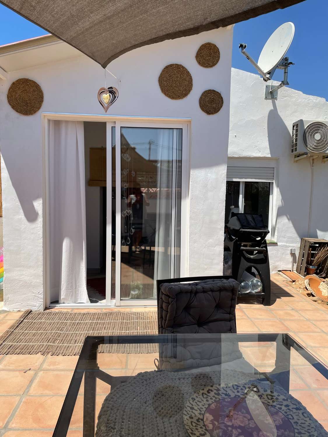 Finca con Casa de Invitados, Piscina y Energía Solar - Privacidad, naturaleza y confort a un paso del centro