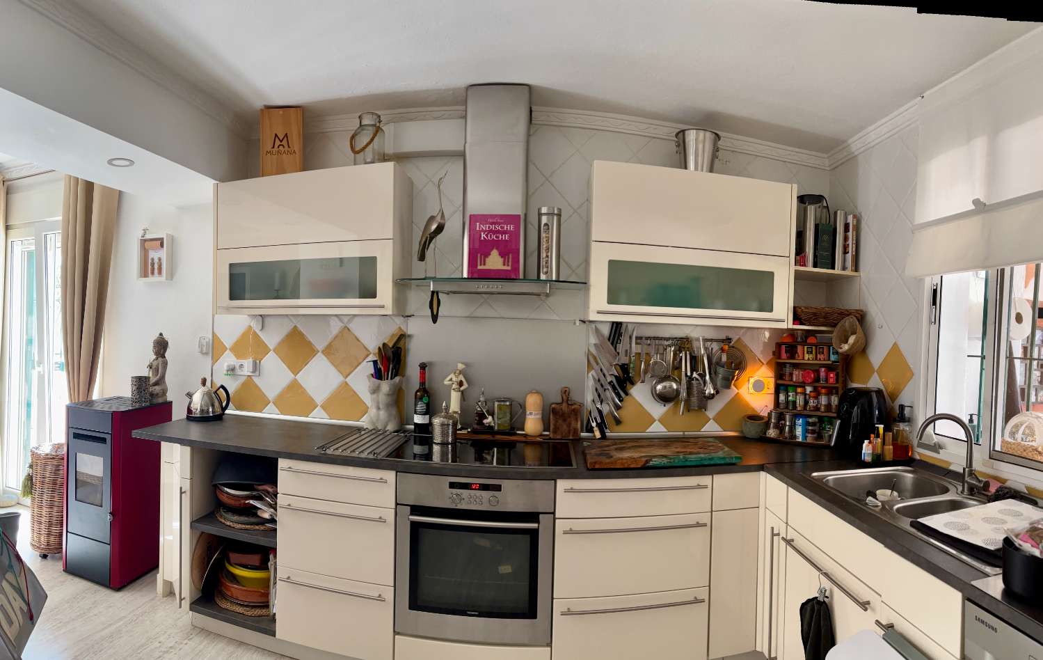 Finca con Casa de Invitados, Piscina y Energía Solar - Privacidad, naturaleza y confort a un paso del centro