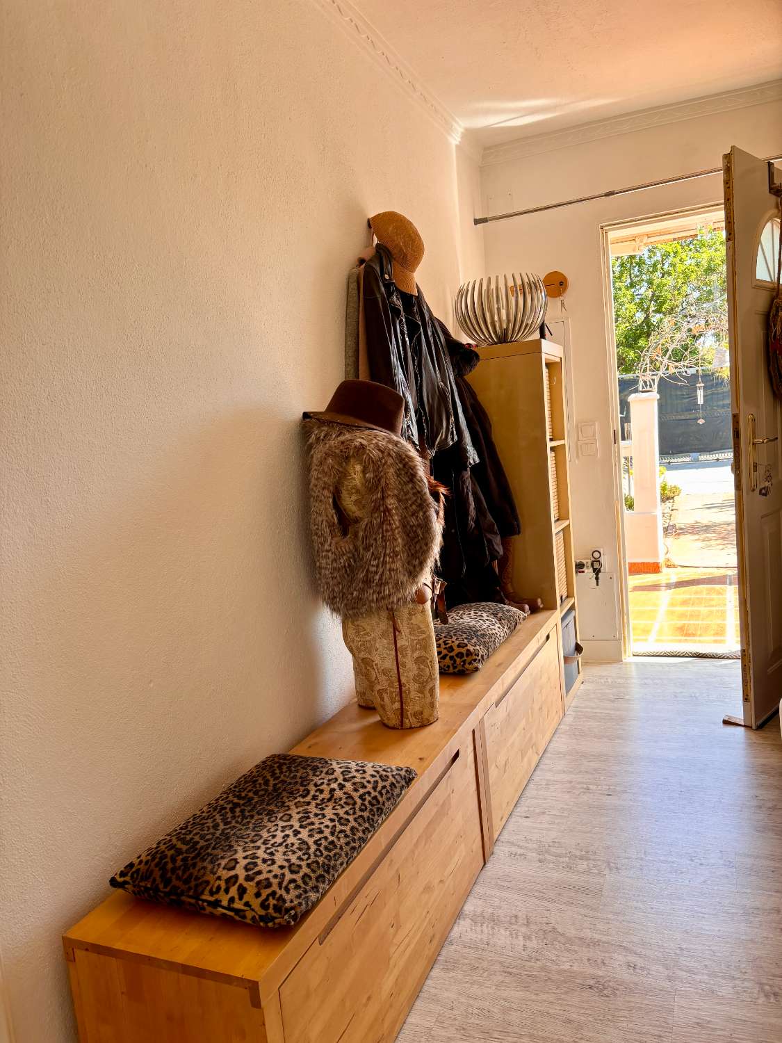 Finca con Casa de Invitados, Piscina y Energía Solar - Privacidad, naturaleza y confort a un paso del centro