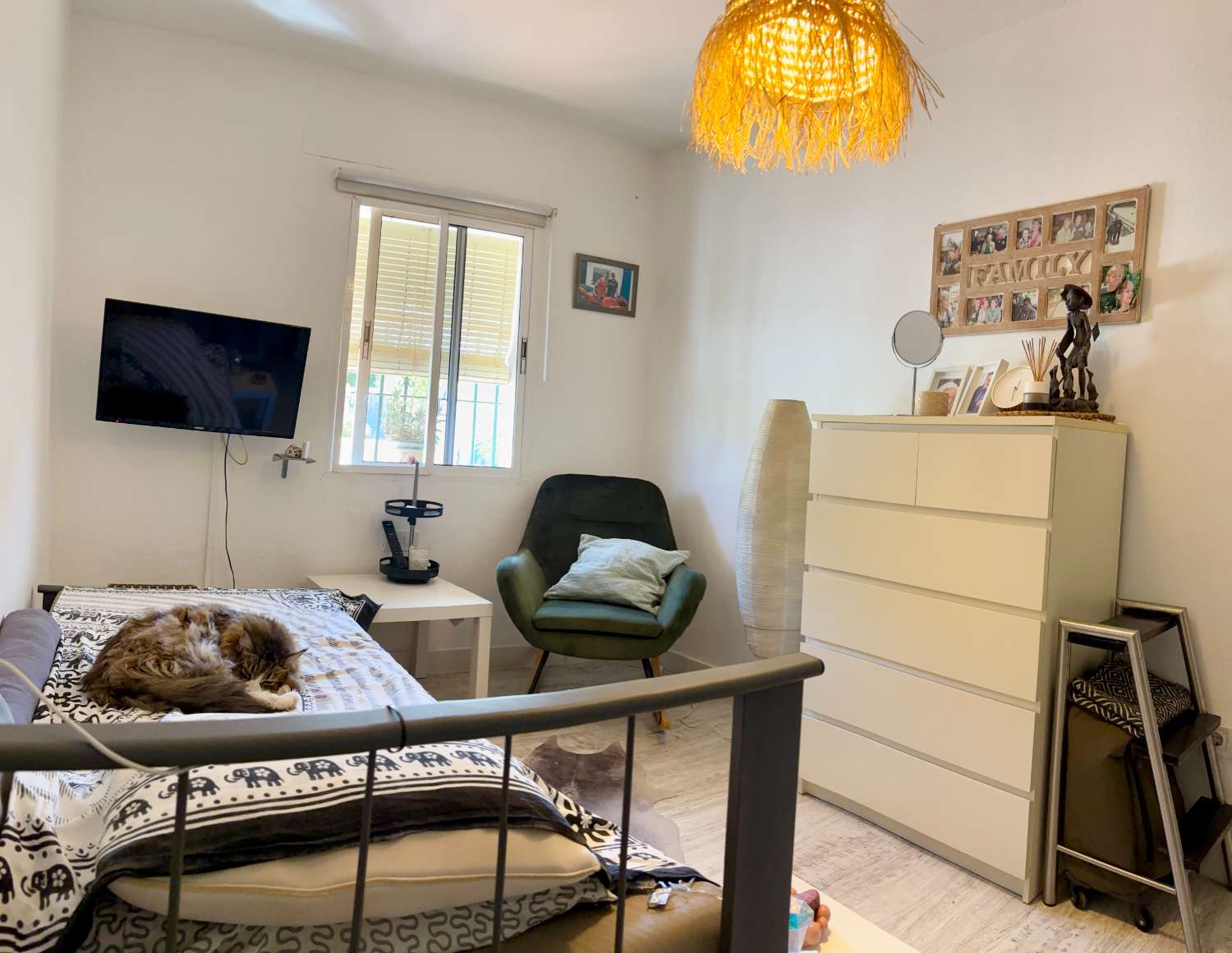 Finca con Casa de Invitados, Piscina y Energía Solar - Privacidad, naturaleza y confort a un paso del centro