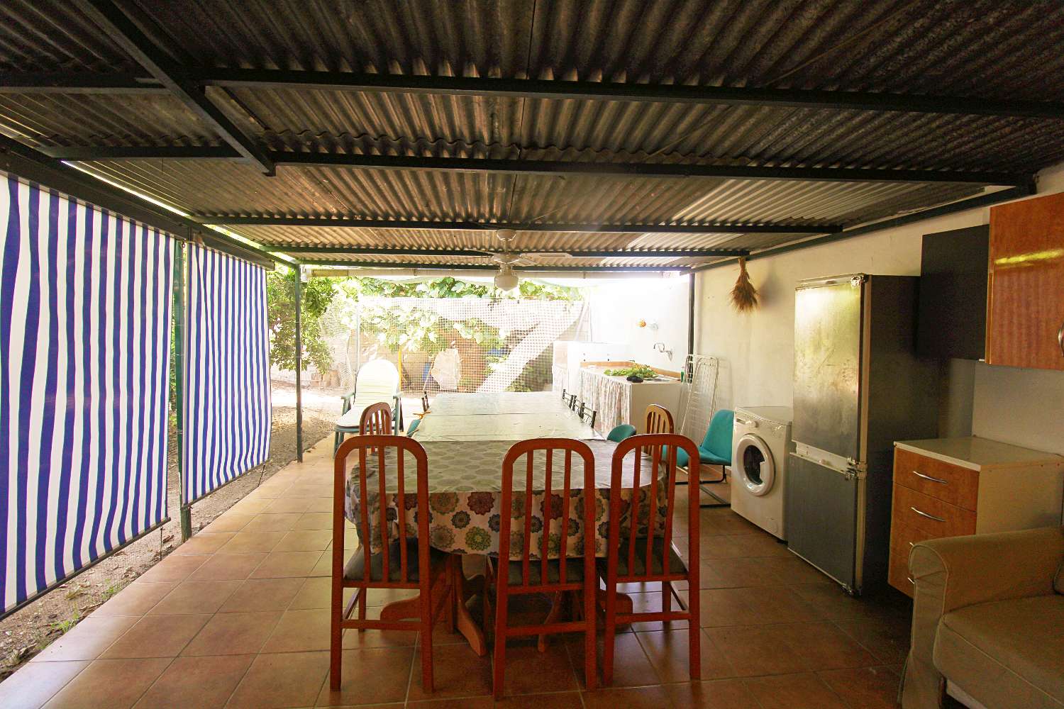 Encantadora casa de campo en alquiler en Alhaurín de la Torre con patio, terraza y barbacoa
