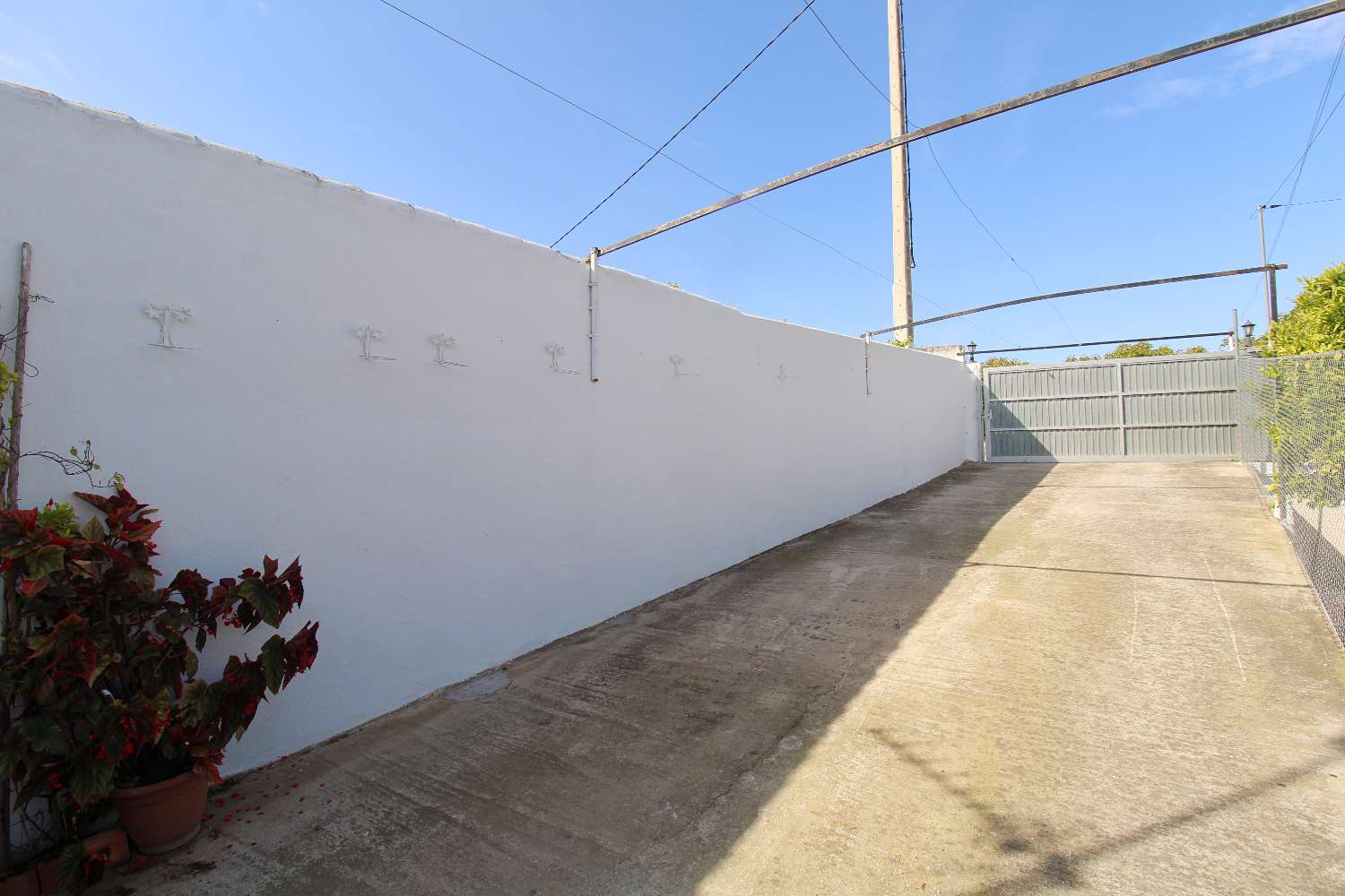 Encantadora casa de campo en alquiler en Alhaurín de la Torre con patio, terraza y barbacoa
