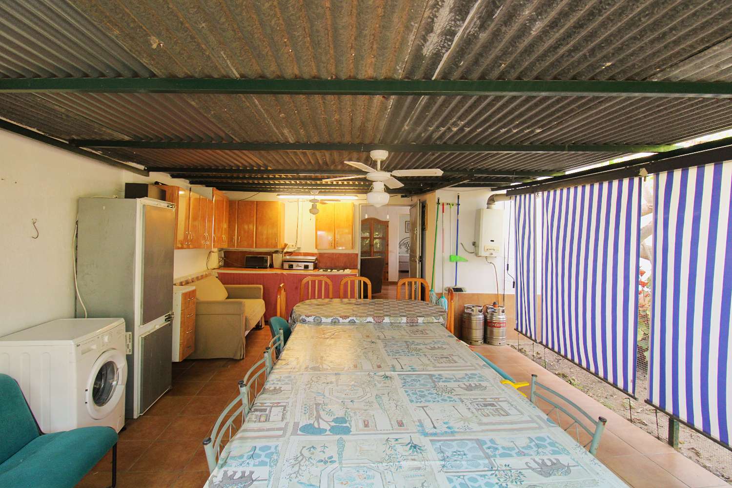 Encantadora casa de campo en alquiler en Alhaurín de la Torre con patio, terraza y barbacoa