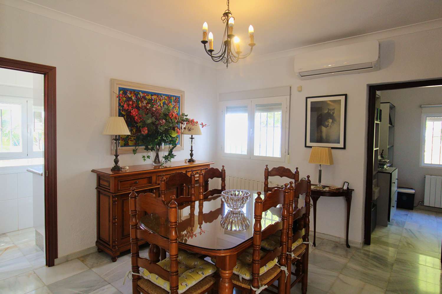 Villa independiente en una planta en Pinos de Alhaurin