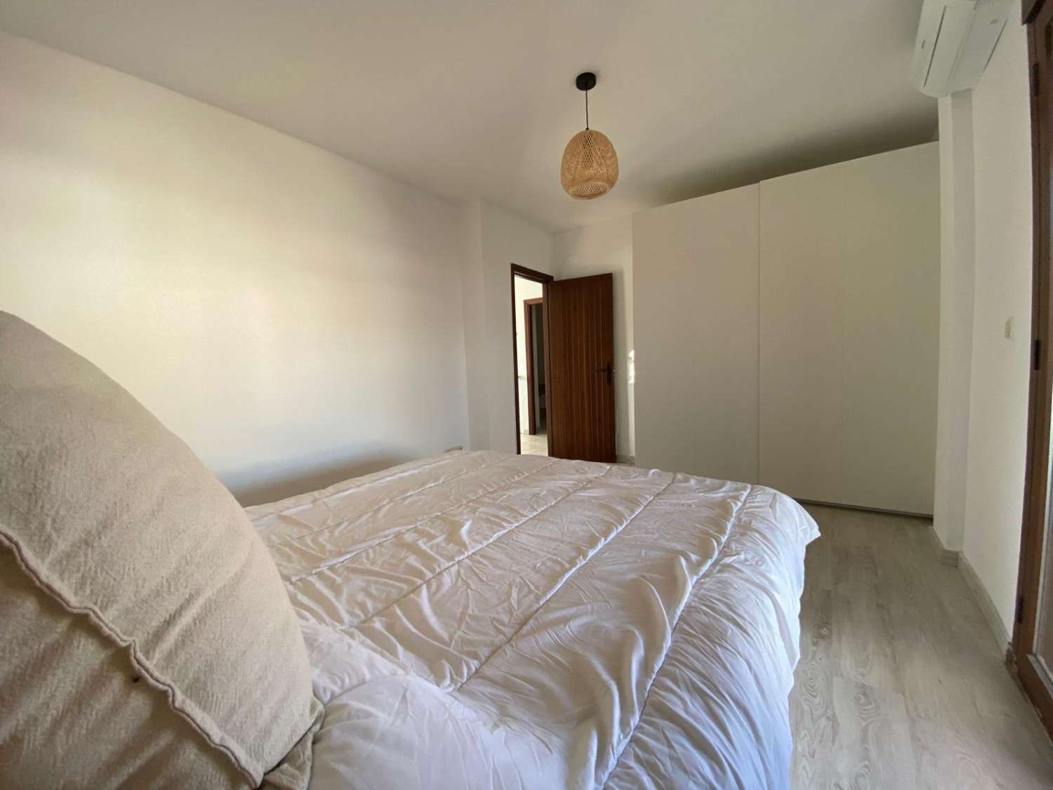 Traumhaft Renoviertes Haus mit Pool, Jacuzzi und Hochwertiger Ausstattung in Torrealquería