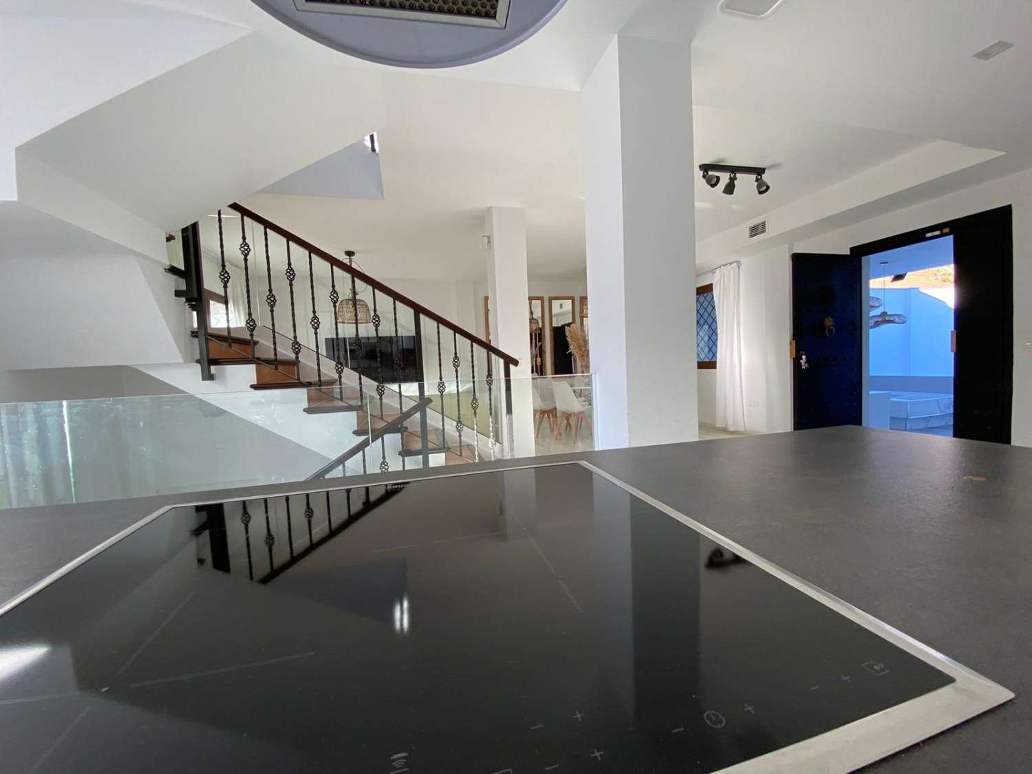 Traumhaft Renoviertes Haus mit Pool, Jacuzzi und Hochwertiger Ausstattung in Torrealquería