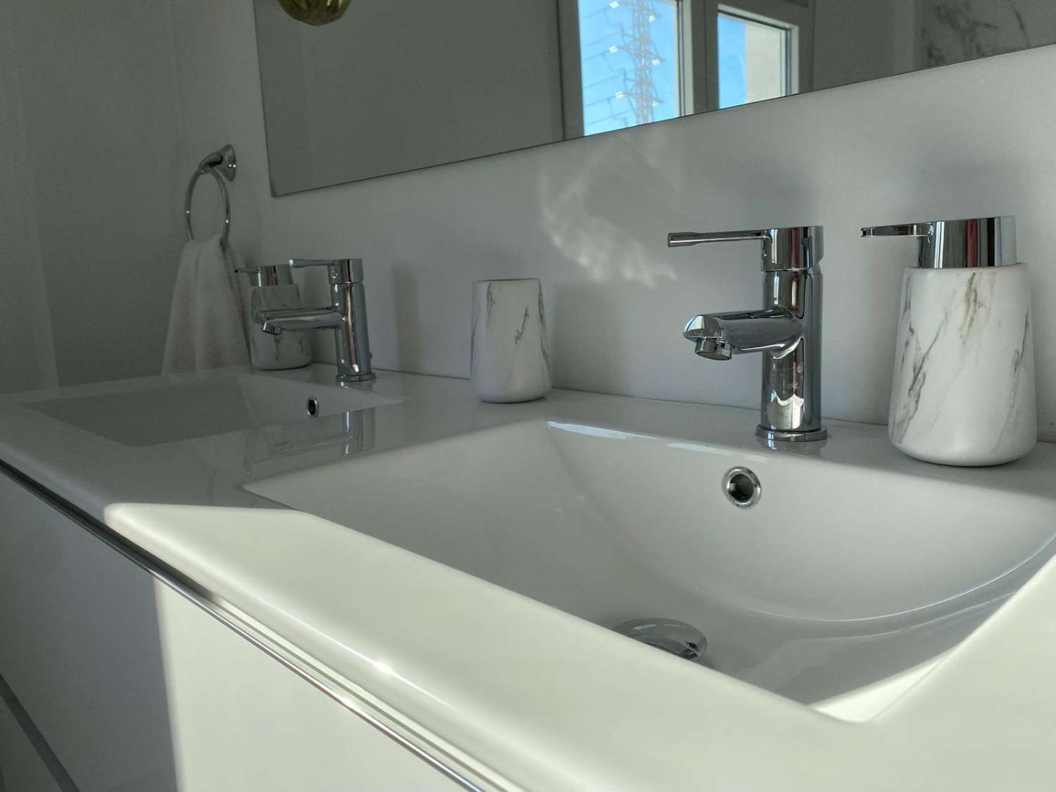 Traumhaft Renoviertes Haus mit Pool, Jacuzzi und Hochwertiger Ausstattung in Torrealquería