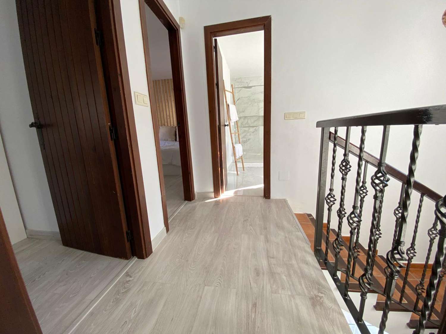 Traumhaft Renoviertes Haus mit Pool, Jacuzzi und Hochwertiger Ausstattung in Torrealquería