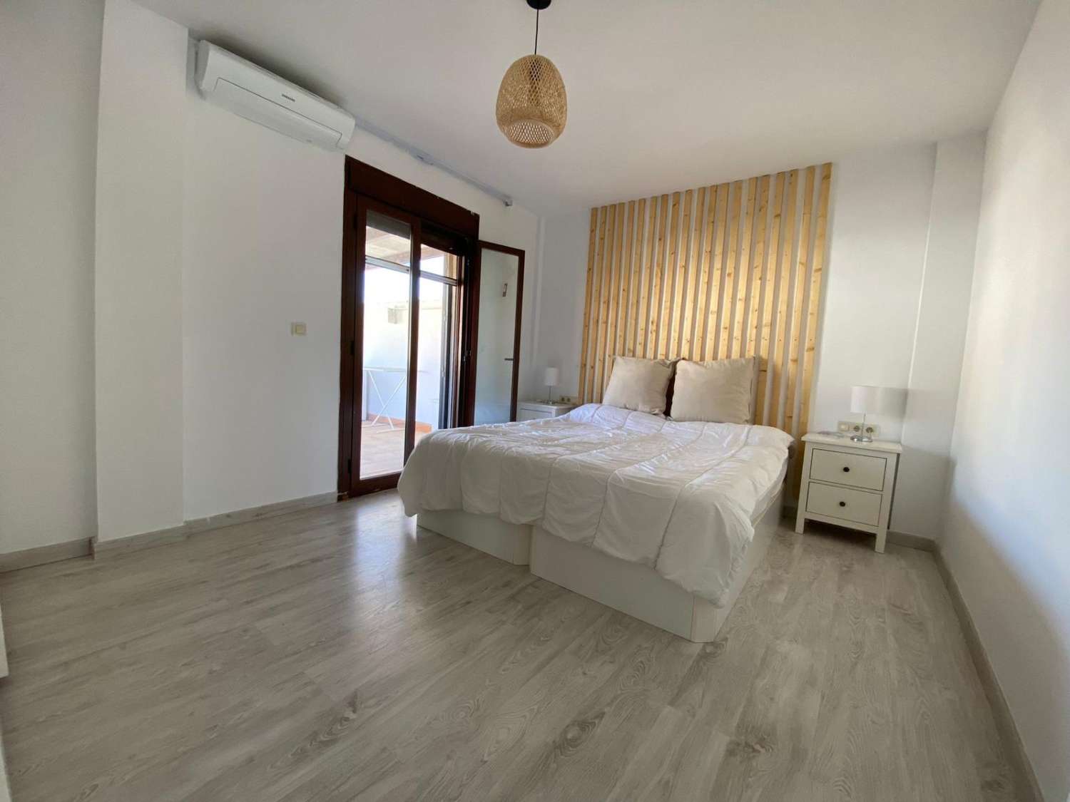 Traumhaft Renoviertes Haus mit Pool, Jacuzzi und Hochwertiger Ausstattung in Torrealquería