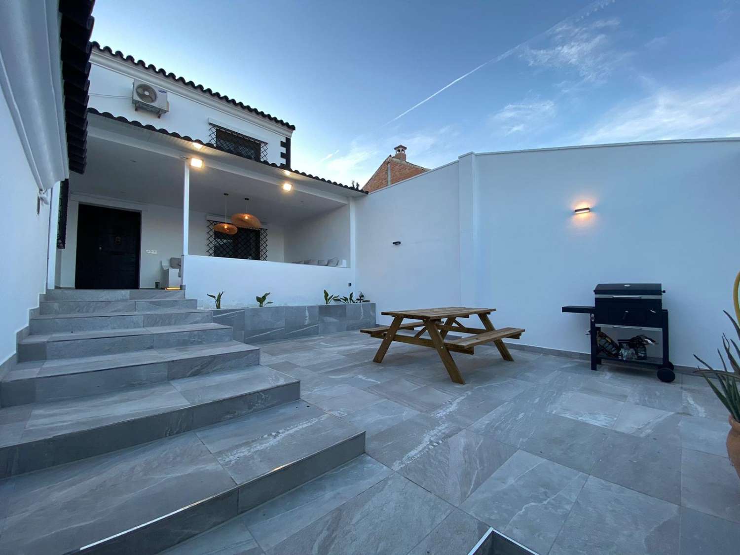 Traumhaft Renoviertes Haus mit Pool, Jacuzzi und Hochwertiger Ausstattung in Torrealquería