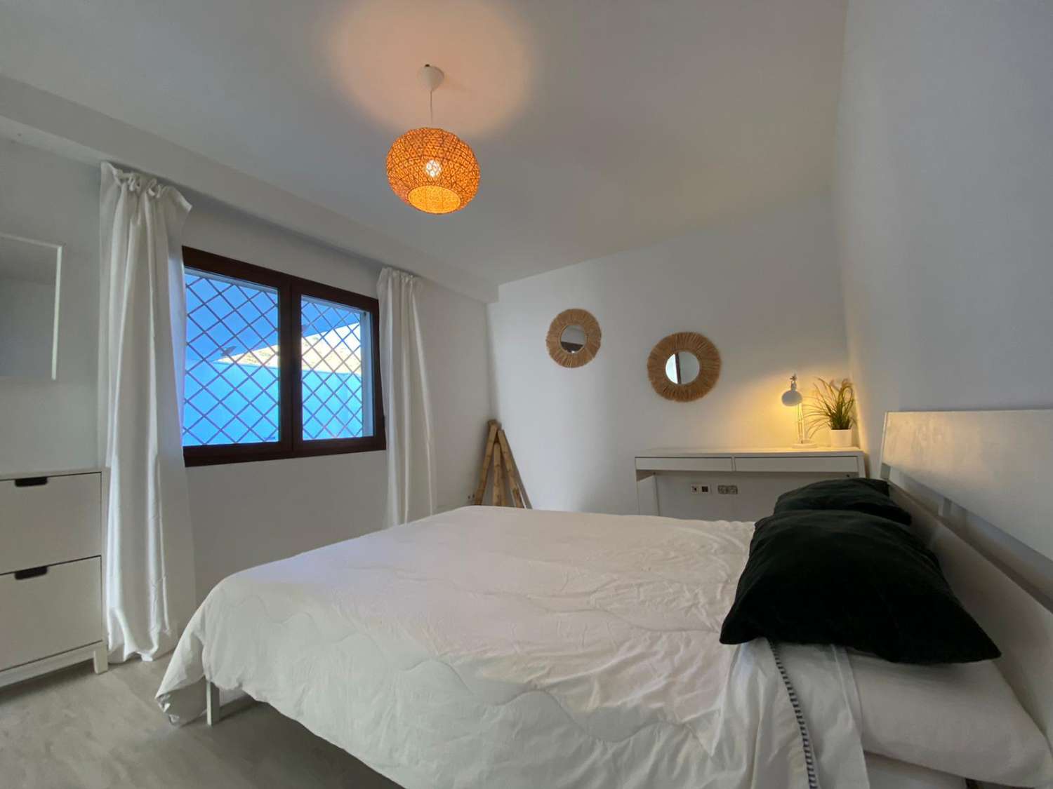 Traumhaft Renoviertes Haus mit Pool, Jacuzzi und Hochwertiger Ausstattung in Torrealquería