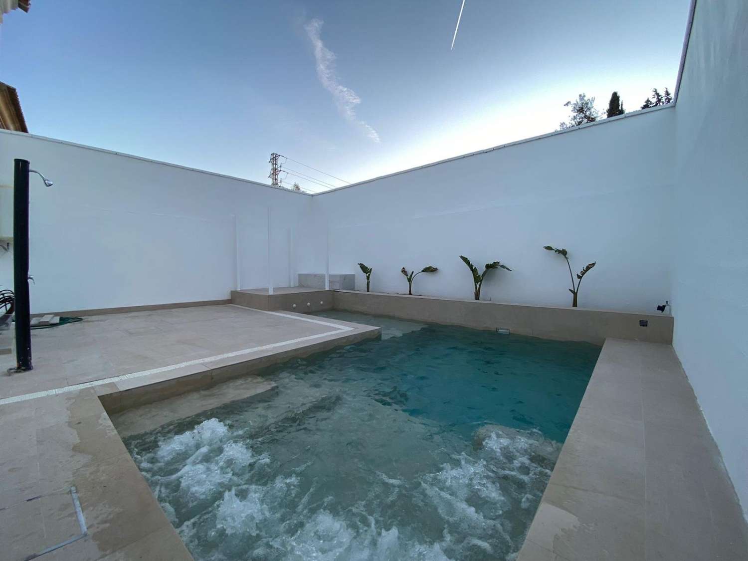 Traumhaft Renoviertes Haus mit Pool, Jacuzzi und Hochwertiger Ausstattung in Torrealquería