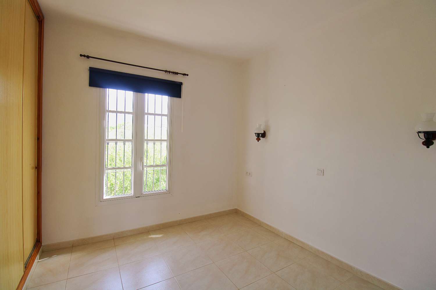 Encantadora Casa de Campo en Alquiler con Piscina y Amplia Parcela en Alhaurín el Grande