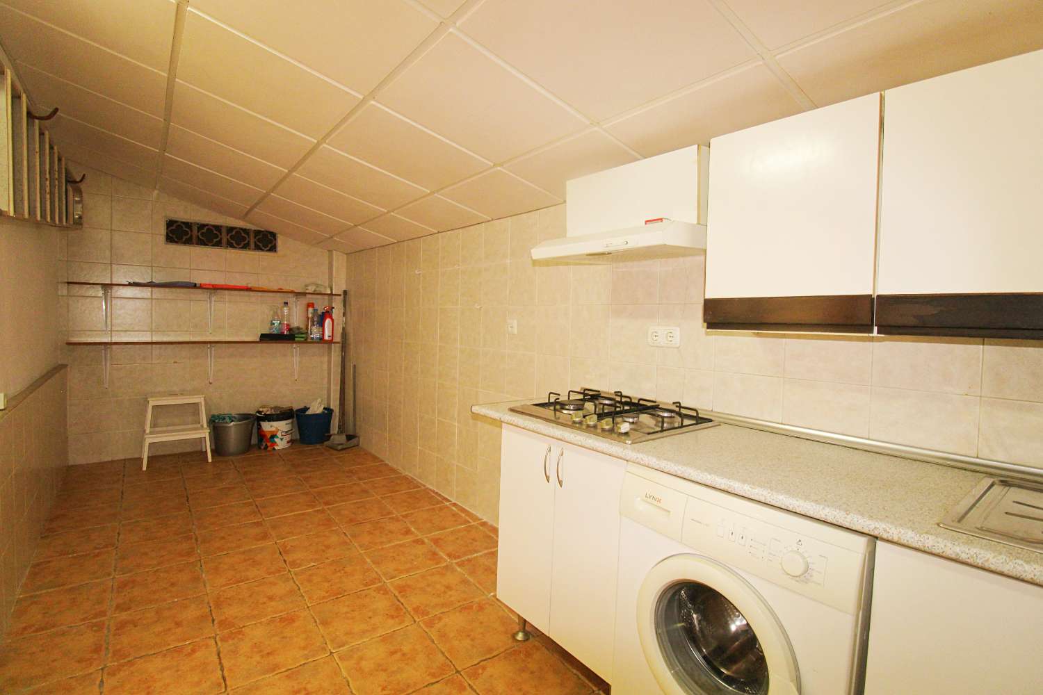 Encantadora Casa de Campo en Alquiler con Piscina y Amplia Parcela en Alhaurín el Grande