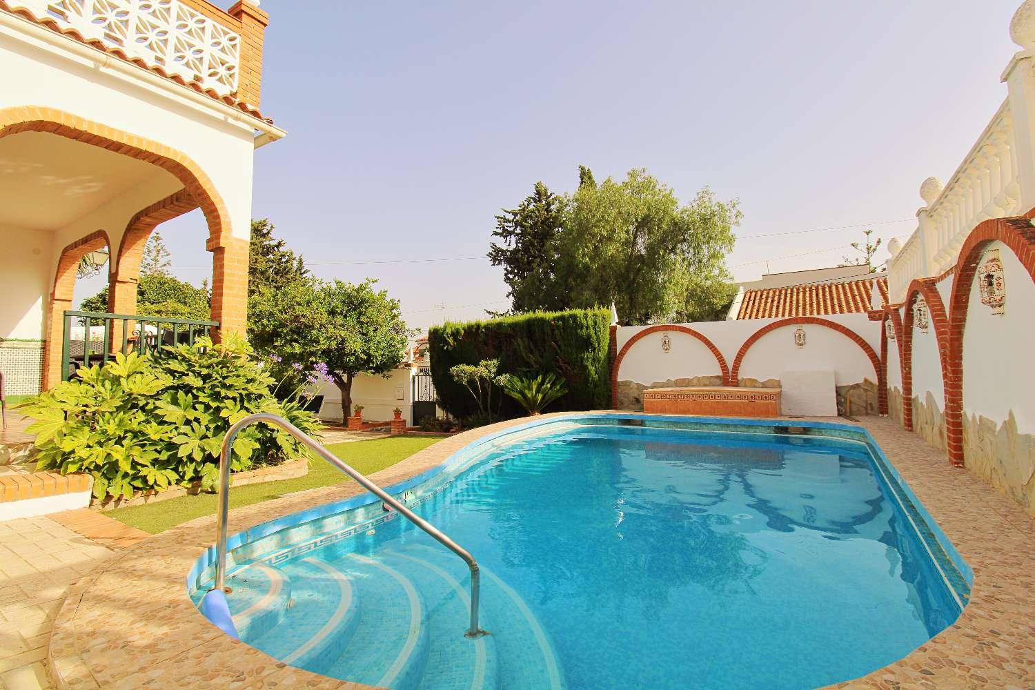 Magnífica Villa en Alquiler con Piscina Privada en Alhaurín de la Torre