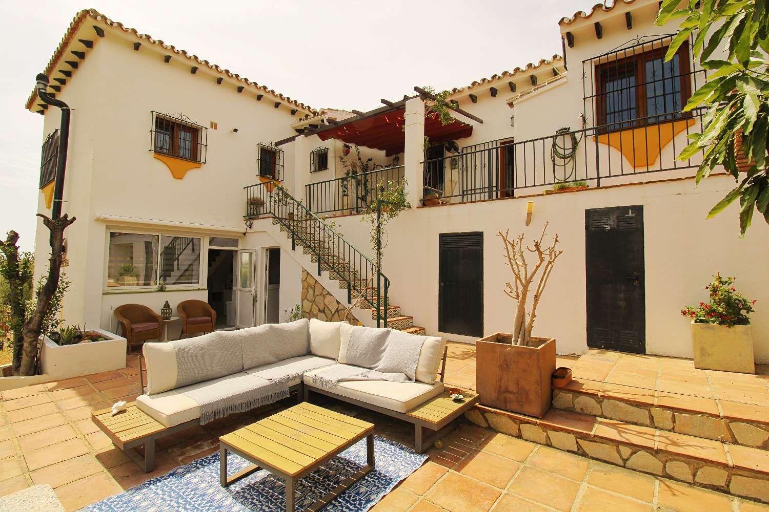 Exklusive Villa mit Über 6.300 m² Grundstück, Meerblick und Absoluter Privatsphäre in Mijas Golf