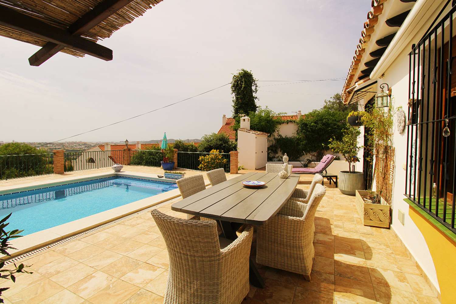 Exklusive Villa mit Über 6.300 m² Grundstück, Meerblick und Absoluter Privatsphäre in Mijas Golf