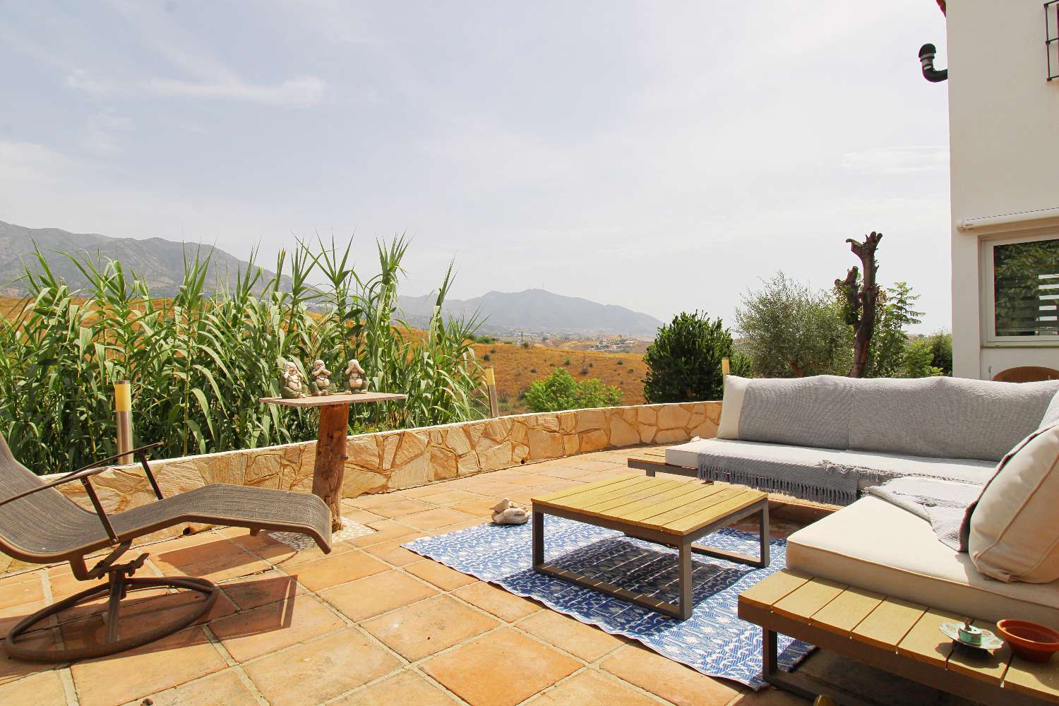 Exklusive Villa mit Über 6.300 m² Grundstück, Meerblick und Absoluter Privatsphäre in Mijas Golf