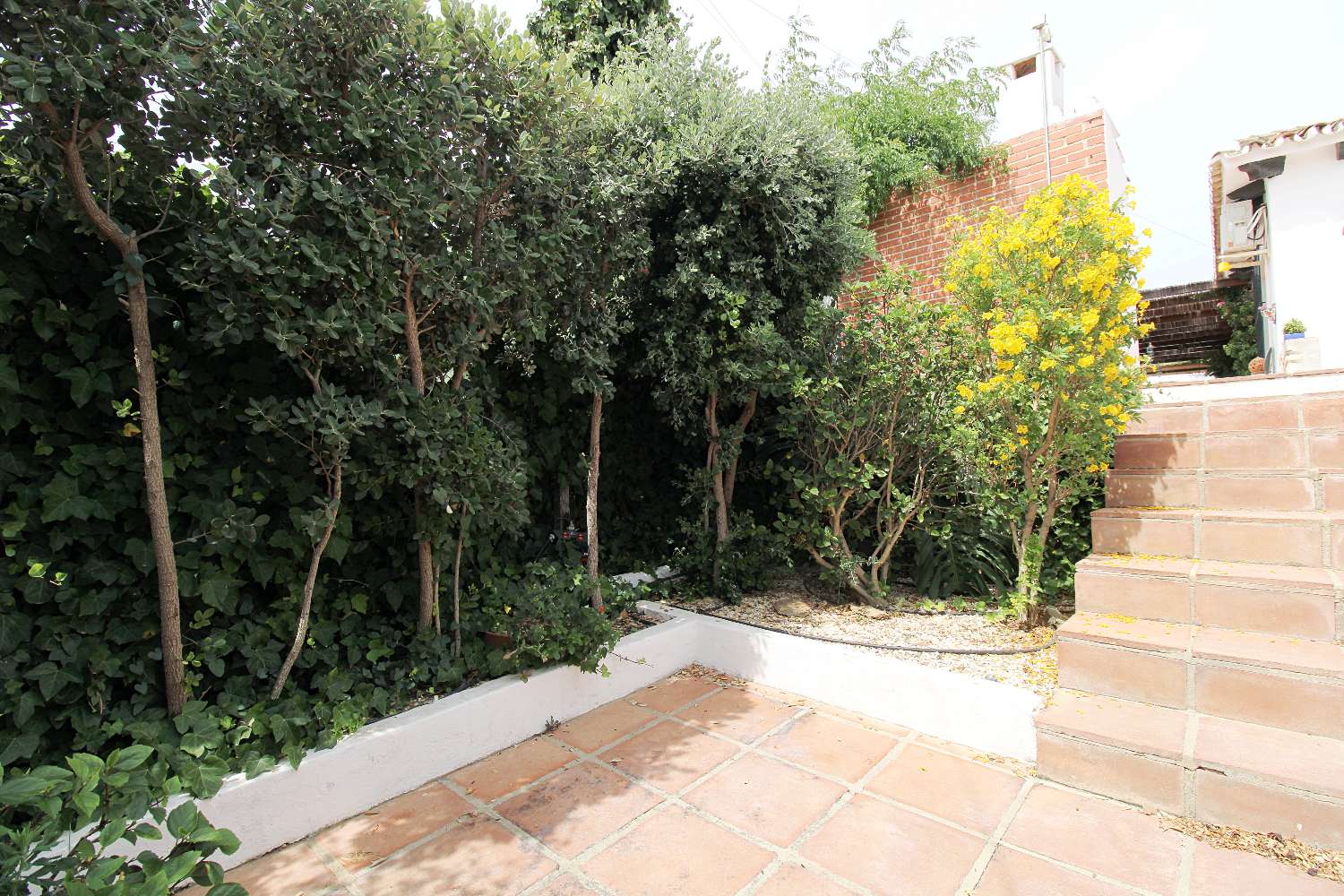 Exklusive Villa mit Über 6.300 m² Grundstück, Meerblick und Absoluter Privatsphäre in Mijas Golf
