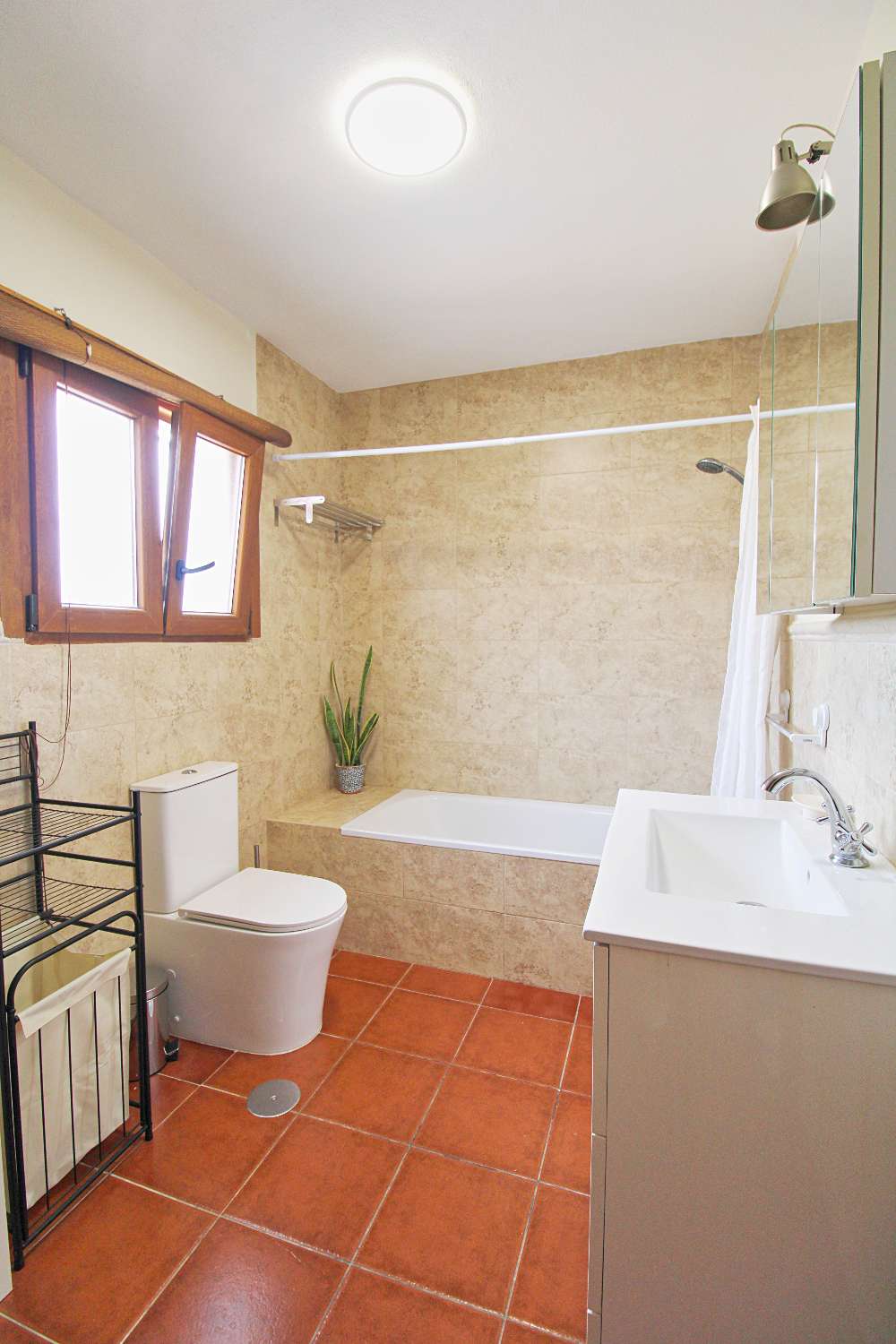 Exklusive Villa mit Über 6.300 m² Grundstück, Meerblick und Absoluter Privatsphäre in Mijas Golf