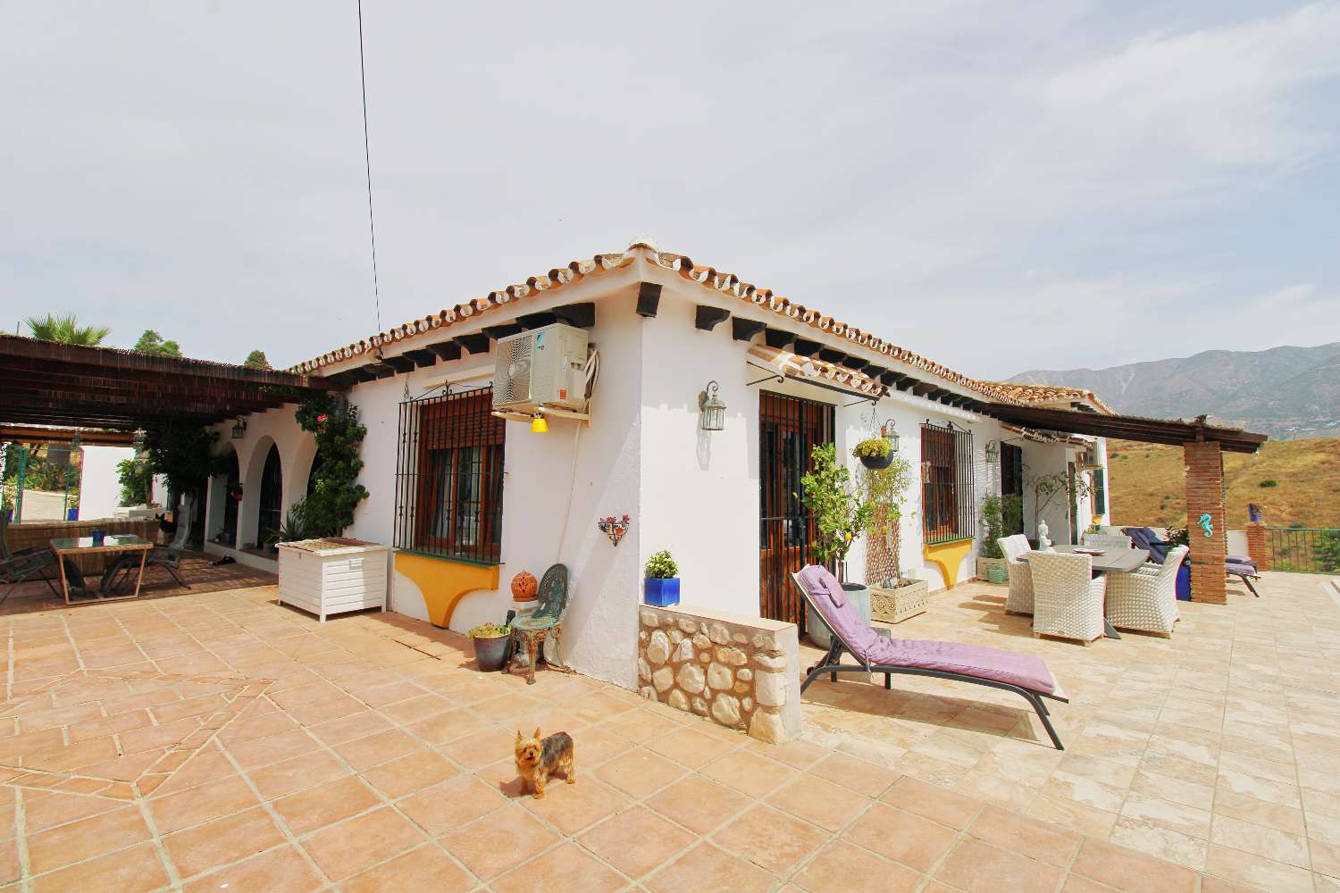 Exklusive Villa mit Über 6.300 m² Grundstück, Meerblick und Absoluter Privatsphäre in Mijas Golf