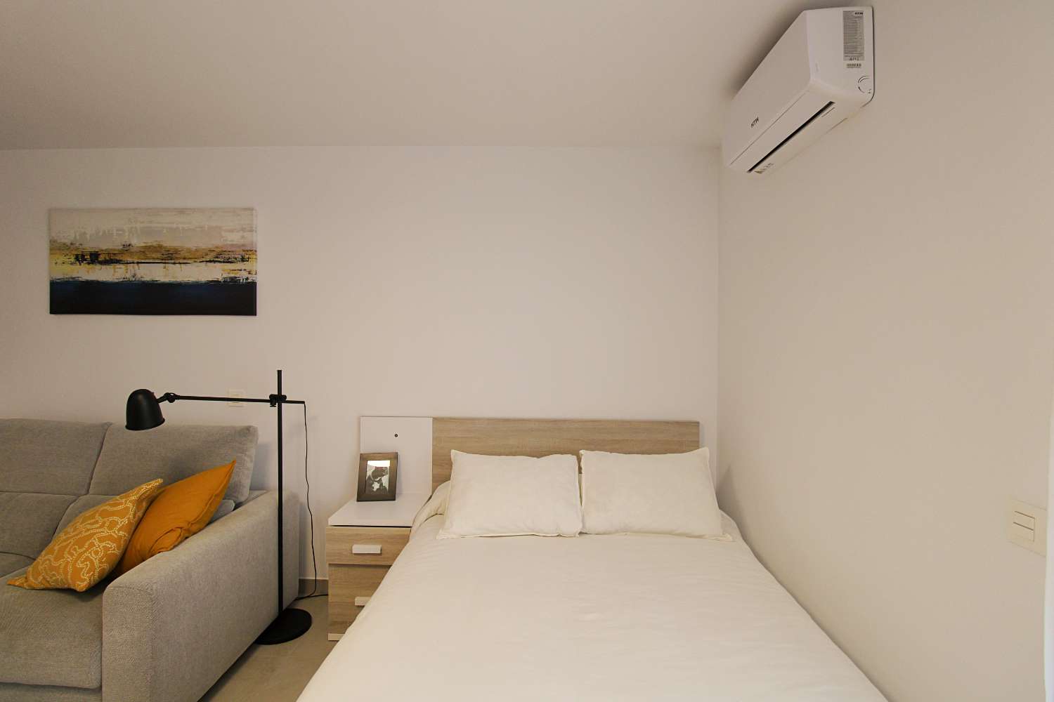 Acogedor Estudio en Alquiler en el Centro de Alhaurín de la Torre con Garaje
