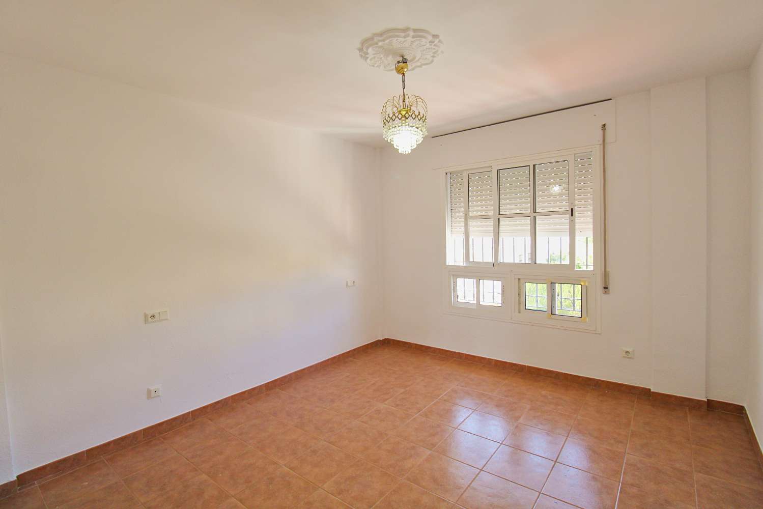 Exklusive Doppelhaushälfte mit Privatpool in Capellanía, Alhaurín de la Torre