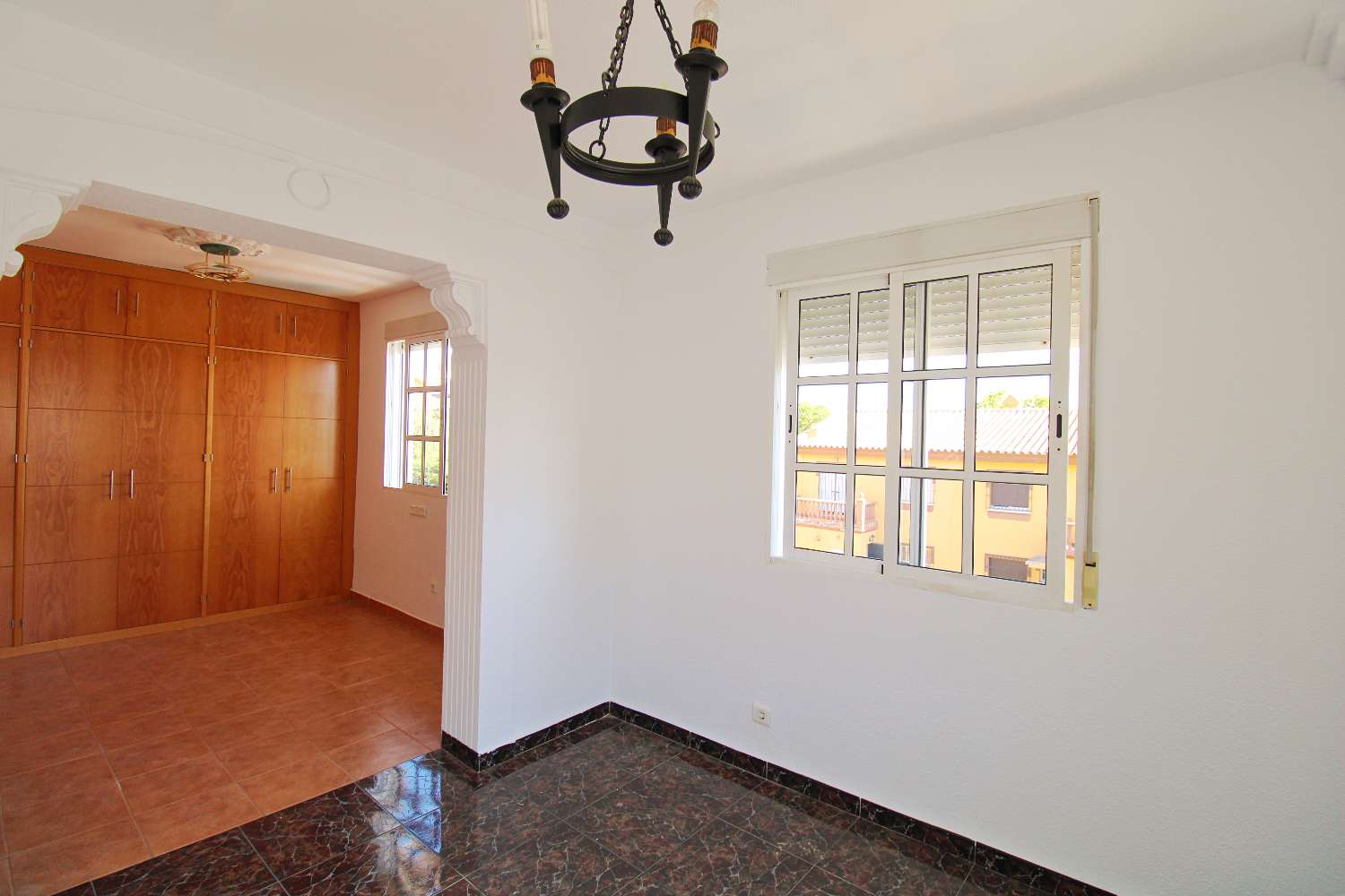 Exklusive Doppelhaushälfte mit Privatpool in Capellanía, Alhaurín de la Torre