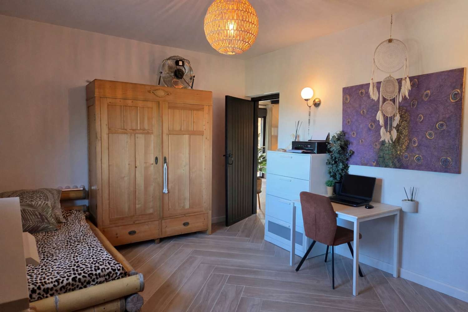 Exclusiva Villa de Diseño con Apartamento de Invitados, Piscina y Jacuzzi en El Lagar de las Pitas, Alhaurín de la Torre