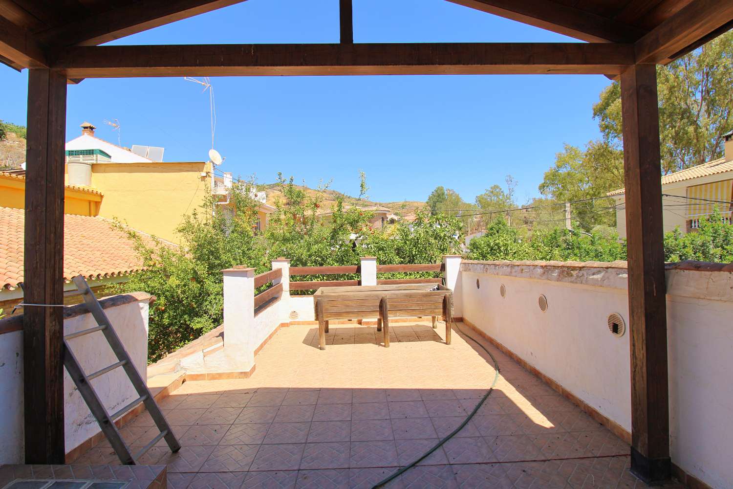 APARTAMENTO EN ALQUILER DE 3 DORMITORIOS EN EL PALO