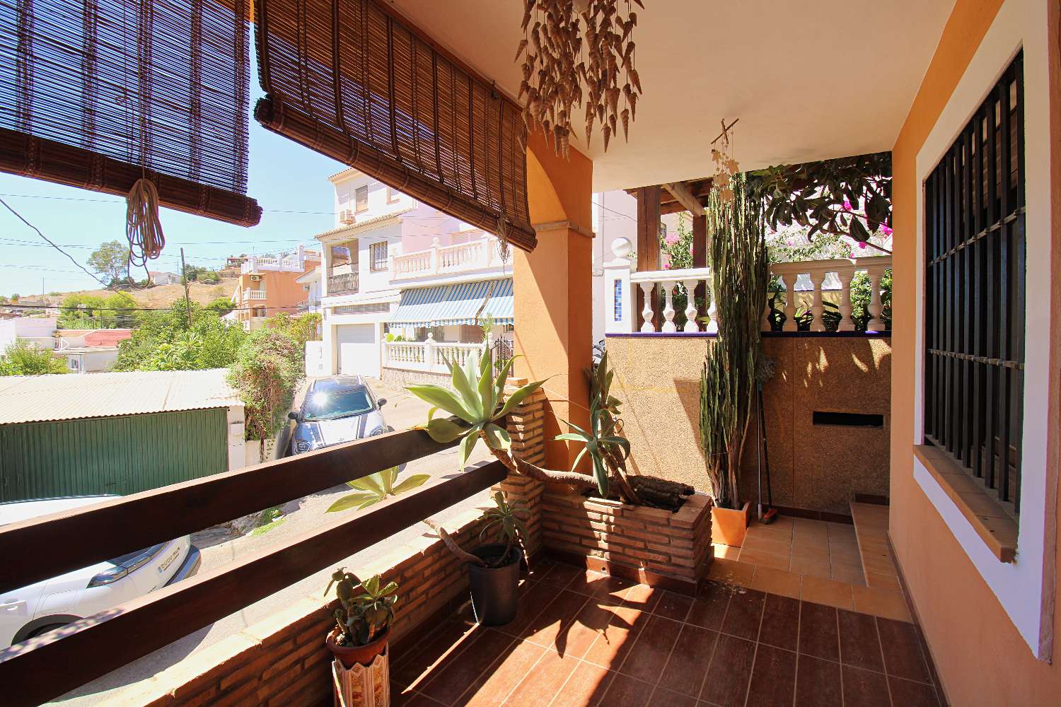 APARTAMENTO EN ALQUILER DE 3 DORMITORIOS EN EL PALO