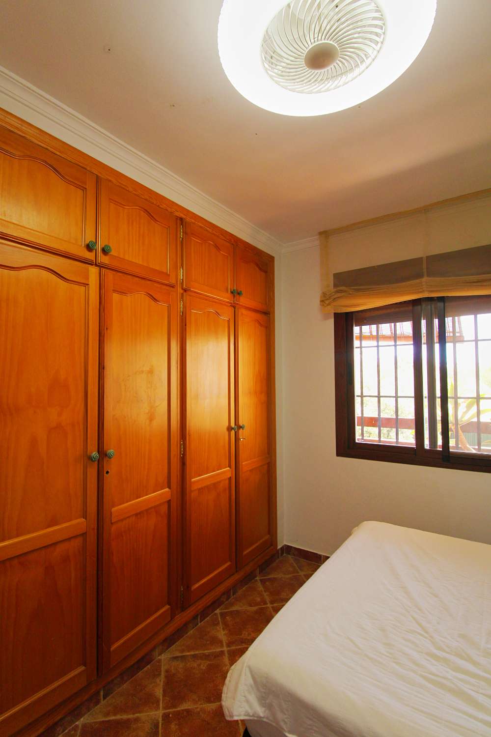 APARTAMENTO EN ALQUILER DE 3 DORMITORIOS EN EL PALO