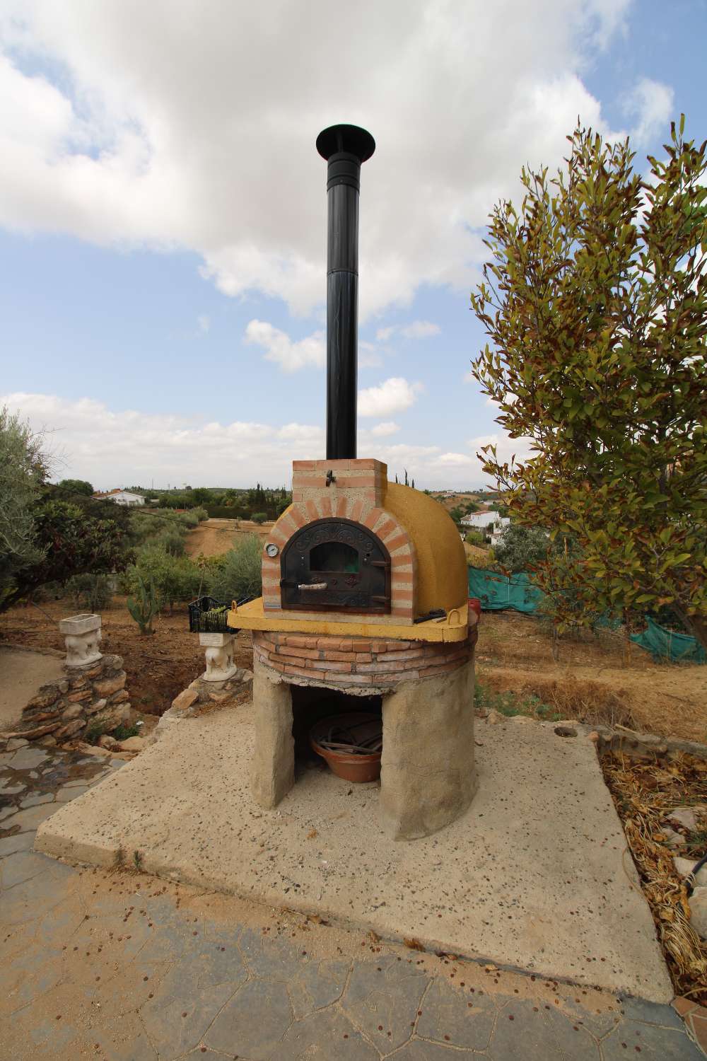 Encantadora finca rústica con vivienda, pozo legalizado y garaje en La Alquería, Alhaurín de la Torre