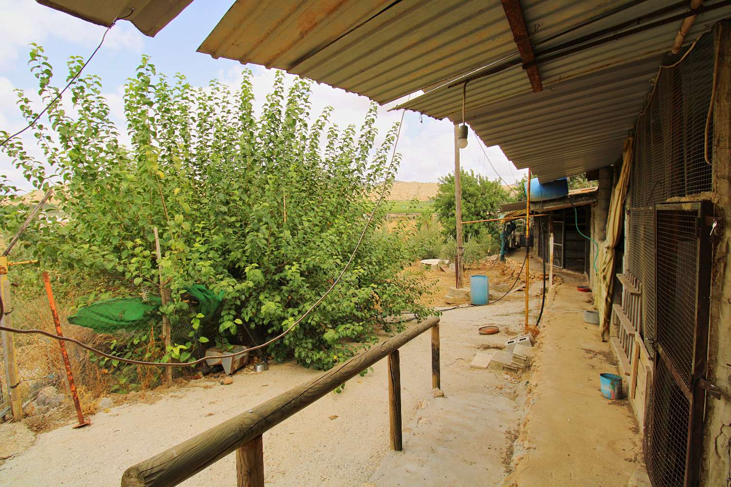 Encantadora finca rústica con vivienda, pozo legalizado y garaje en La Alquería, Alhaurín de la Torre