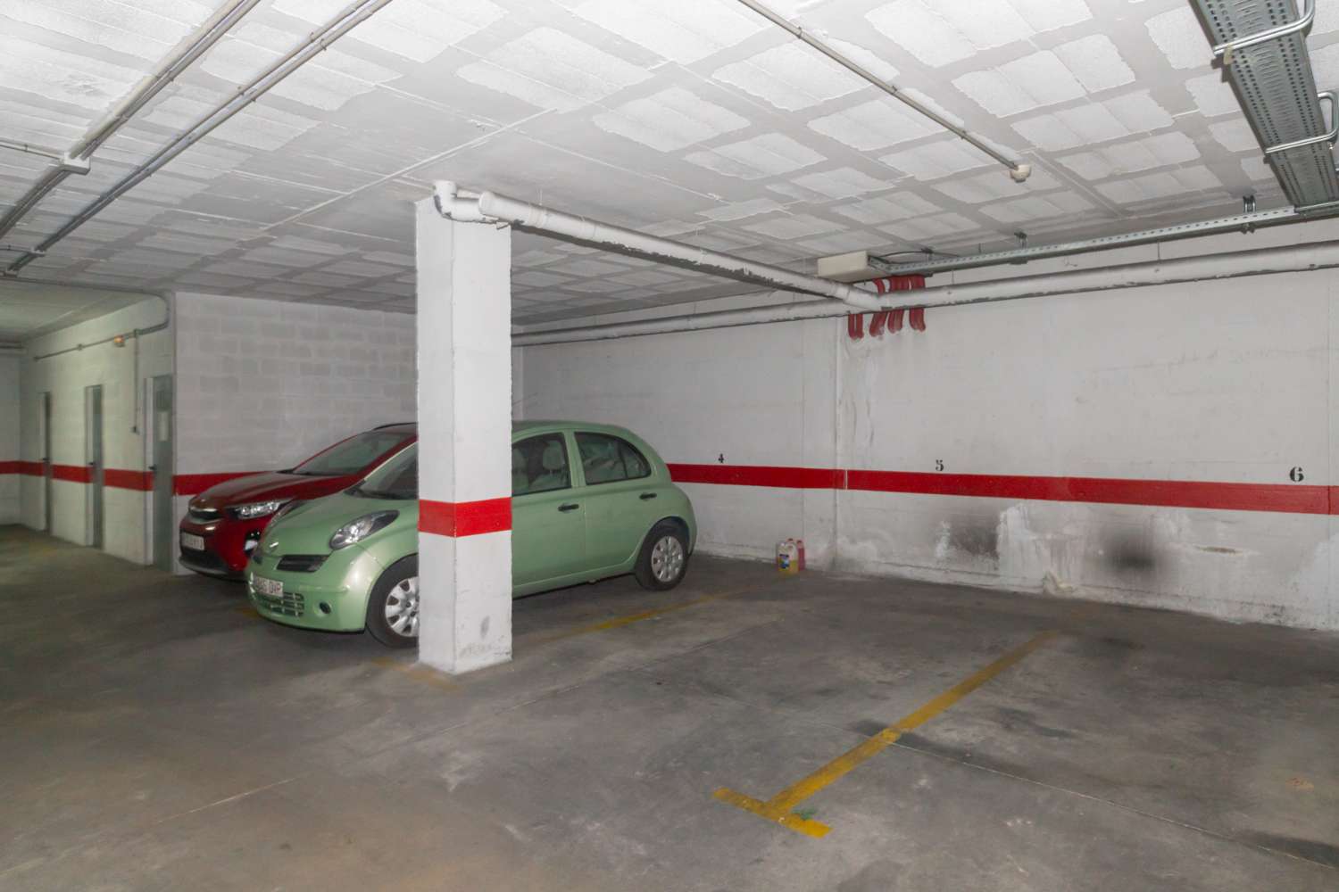 PLAZA DE PARKING EN EL CENTRO DE ALHAURÍN DE LA TORRE