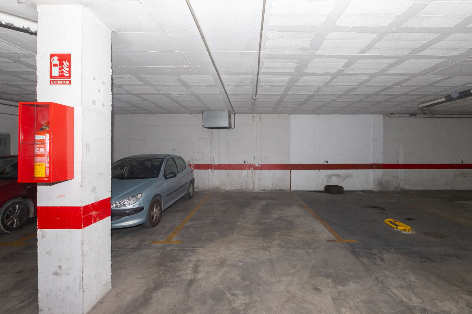 PLAZA DE PARKING EN EL CENTRO DE ALHAURÍN DE LA TORRE