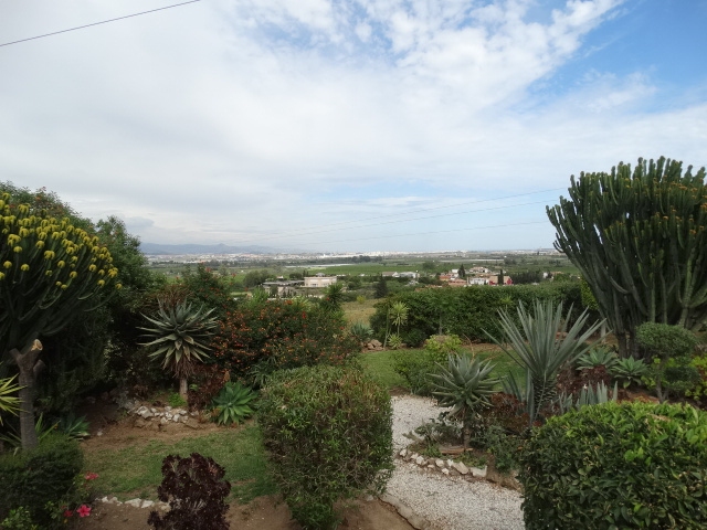Villa exclusive à louer avec piscine et grande parcelle à Alhaurín de la Torre
