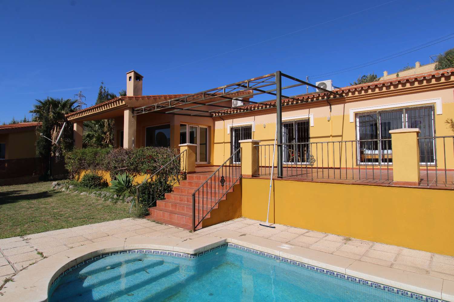 Villa zu vermieten in Lagar de las Pitas, Alhaurín de la Torre